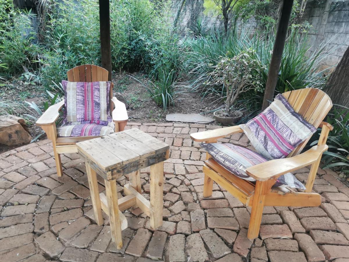 Sun Deck Lodge Hartbeespoort Exterior foto