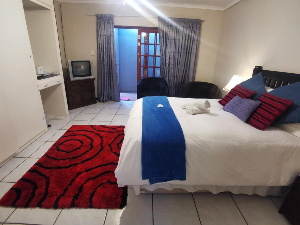 Sun Deck Lodge Hartbeespoort Exterior foto